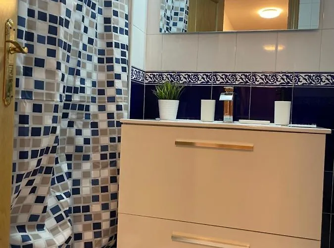 Trebol 公寓 埃斯特波纳